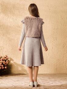Tween Girls Elegant Faux Fur Sleeveless Gray Top With Cute Bow, Gray Cap Sleeve Round Neck Waist Cute Bow Dress 2-Piece Top Set - Apricot - View 2