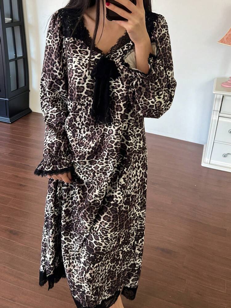 Charming Leopard Print Fabric Contrast Color Lace Patchwork Women Sleep Dress, Fall & Winter