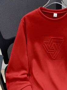 SHEIN 青少年男童休闲宽松舒适百搭纯色压纹图案圆领卫衣 - 紅色 - 查看 6