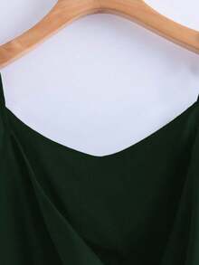 GlowEve 女士时尚休闲 V 领褶皱环绕式蝴蝶结腰带 A 字形吊带背心 - 橄欖綠 - 查看 4