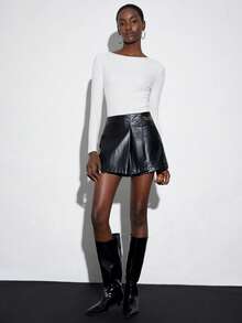 Aveloria Modichic Damen Mode Ketten Design weite plissierte Lässig PU Rock Hose