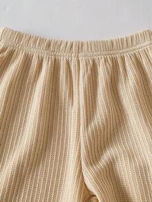 3 قطع/طقم ملابس كاجوال وناعمة للبنات، تشمل سترة صوفية بيج، بنطلون ذو ساق واسعة مطابقة، ولباس علوي بياقة عالية بأكمام طويلة، مريحة وأنيقة للخريف/الشتاء