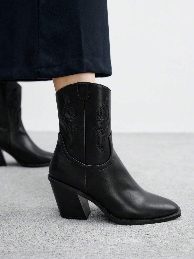 CUCCOO BIZCHIC Fashionable Basic Comfortable Commute Black Patchwork Faux Suede Striped Square Buckle Chunky Heel Ankle Boots