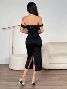 SHEIN PETITE Robe noire à épaules dénudées avec fente haute, avec des bretelles transparentes invisibles pour prévenir les accidents vestimentaires - Noir - Voir 2