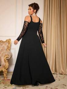 Cravure Plus Size Solid Color Off-Shoulder Long Sleeve Sheer Sexy Ruffle Hem Vintage Lace Dress - Black - View 5