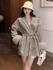 DAZY 女士卡其色纯色羊毛大衣，带毛领和抽绳腰带，时尚百搭，适合秋季、冬季、新年、圣诞节和情人节穿着。 - 卡其色 - 查看 6