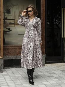 Hansera Women's Elegant Grey Leopard Print Vintage Long Sleeve Shirt Collar Crossover V-Neck Slit Hem Snake Skin Print Maxi Dress For Autumn,Work Outings - Apricot - View 4