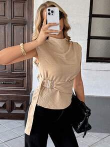 SHEIN PariChic Áo kiểu nữ thanh lịch màu kaki cổ đứng nhỏ với chi tiết xếp ly ở vai và thiết kế thắt eo kiểu Nhật Bản; Áo không tay cổ đứng nhỏ kiểu Pháp thanh lịch dành cho nữ; Áo không tay thời trang công sở kiểu Pháp dành cho nữ. - Màu Khaki - Xem 4