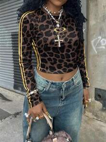 Rovax Plus Size Leopard Print Round Neck Raglan Sleeve Cropped T-Shirt