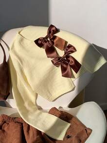 Light Yellow