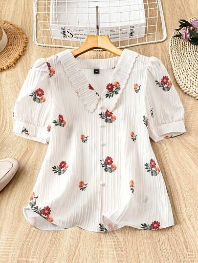 Modelyn Plus Size Floral Embroidered Elegant V-Neck Short Sleeve Blouse