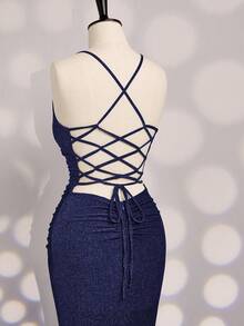 Coutiva Elegancka wieczorowa suknia wieczorowa z odkrytymi plecami i wysokim rozcięciem