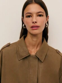 Nöista Chiếc váy dài thanh lịch với phần thân trên xếp ly chéo giúp tôn lên vòng eo. Hoàn hảo cho các sự kiện nghỉ xuân, lễ hội, tiệc sinh nhật và những dịp trang trọng, một kiểu dáng tinh tế và nữ tính phù hợp cho cả ngày lẫn đêm. - màu nâu - Xem 10