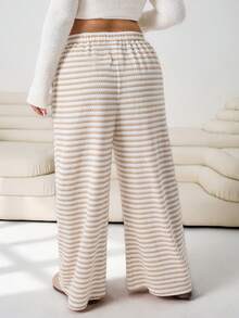 SHEIN EZwear Khaki Casual Windbreaker Jacket, Minimalist & Fashionable For Everyday Wear Knit Pants Comfy Pants Stripe Pants Loose Pants - Multicolor - View 2