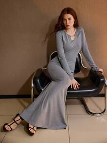 MOTF PREMIUM METAL DECOR FITTED WAIST LONG SLEEVE DRESS - Redwood - View 7