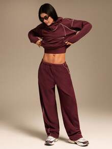 GLOWMODE 超细抓绒舒适保暖四季裤，撞色缝线口袋设计，可调节松紧腰带，宽松筒裤型，适合秋冬季户外日常休闲穿着。 - 酒紅色 - 查看 7