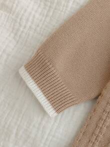 Cozy Pixies Newborn Baby Girl Contrast Color Collar Long Sleeve Romper & Pants Set, Comfortable & Versatile