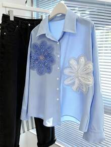 Resyla 宽松优雅蓝色串珠网纱花朵装饰女式衬衫，适合工作、夏季、沙滩和度假穿着。 - 藍色 - 查看 1