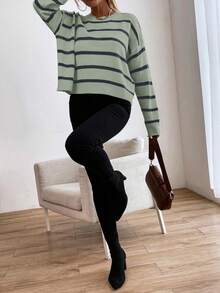 SHEIN LUNE 休闲圆领黑白条纹套头毛衣，学院风 - 綠色 - 查看 4