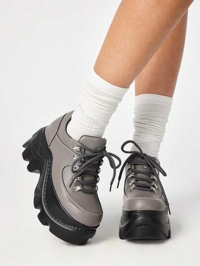 Grunge Punk Women's Y2K Punk Rock Lace-Up Chain Goth Shoes, Black Loafers, Lace-Up Mary Jane Flats, Formal Work Shoes, Platform & Wedge Heels