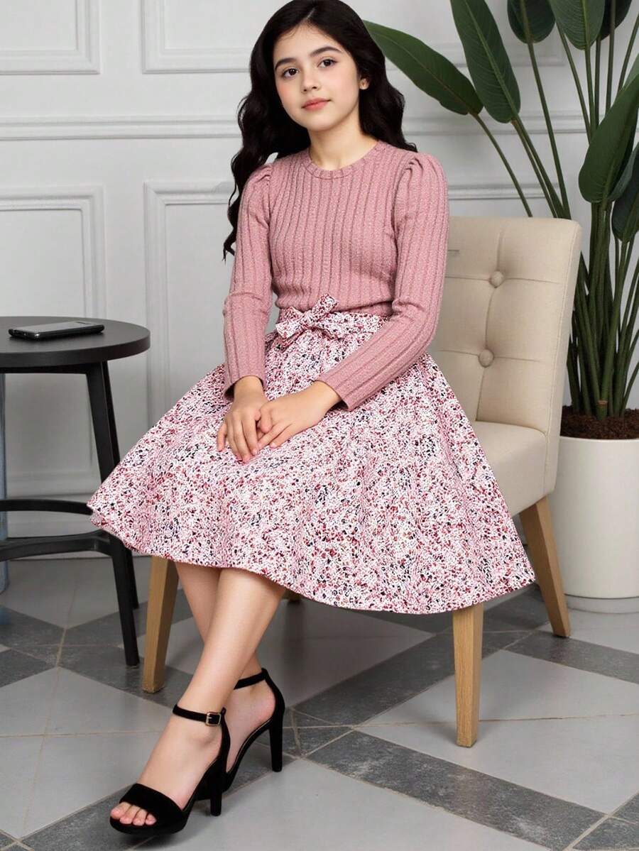 SHEIN 1 件 Tween Girl 圆领长袖罗纹针织面料花朵下摆拼布连衣裙,甜美淑女风格,适合秋季 - 粉色 - 查看 1