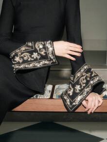 Anewsta Women's Elegant Long Sleeve Round Neck Mermaid Hem Fitted Dress, Embroidered With Gold Thread And Embellished With Rhinestones On Cuffs, Suitable For Daily Gatherings And Various Occasions