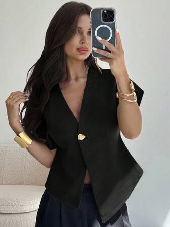 Firerie Women's Elegant Simple Stylish Minimalist Versatile Daily Commuting Solid Color Turmeric Bat Sleeve Asymmetric Hem Casual Top High-End Commuter Minimalist Deconstructed Oversized Batwing Sleeve V-Neck Single-Breasted Asymmetric Hem Sleeveless Blouse In Fall/Winter