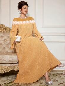 Cravure Plus Size Women Luxurious Knitted Long Sleeve Pleated Patchwork Mesh White 3D Floral Decor Dress - Gold - View 2