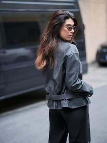 Chiquease Giacca da donna con colletto alto in pelle, stile loose, adatta per l'autunno e l'inverno, per la nicchia culturale di Ognissanti - nero - Visualizzare 2