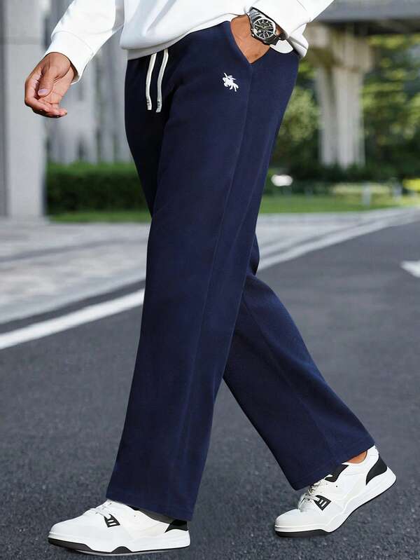 Manfinity CasualCool Men's Navy Blue Fleece Casual Pants