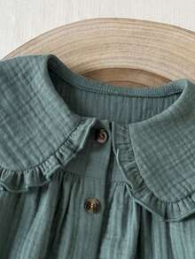 SHEIN 2pcs Baby Girls' Long Sleeve Set, Adorable Peter Pan Collar With Ruffle Trim, Full Snap Front For Easy Dressing, Elastic Ruffle Cuffs And Waist, Comfortable Ruffle Hem, Solid Green Double Gauze - Green - View 7