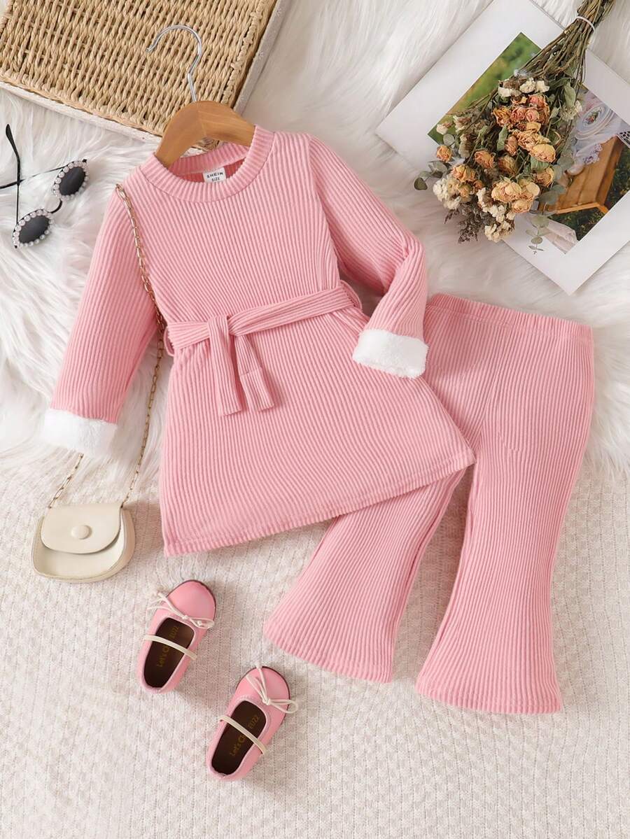 SHEIN Playful Pals 女婴优雅复古时尚毛绒罗纹双面抓绒卡其色长袖圆领弹力腰裤套装+腰带，秋冬款 - 粉色 - 查看 1