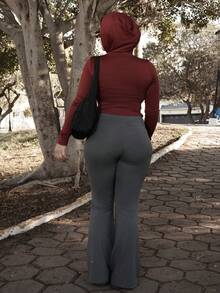 Lupita Cardoza Pantalones acampanados de cintura alta con diseño envolvente de unicolor simple - Gris Oscuro - Ver 2