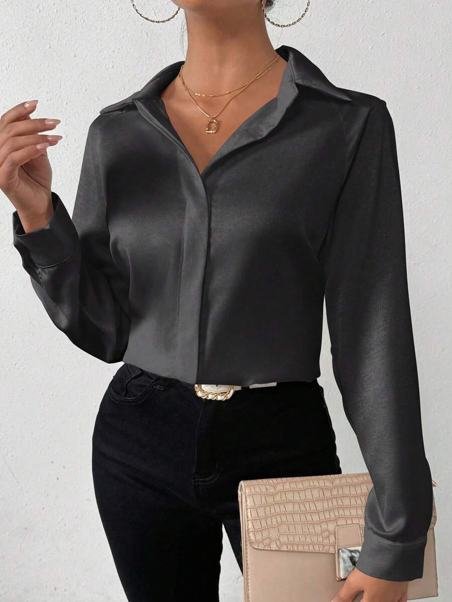 SHEIN PETITE Áo sơ mi satin trơn màu đơn giản cho nữ có viền bất đối xứng - Màu xám đen - Xem 1