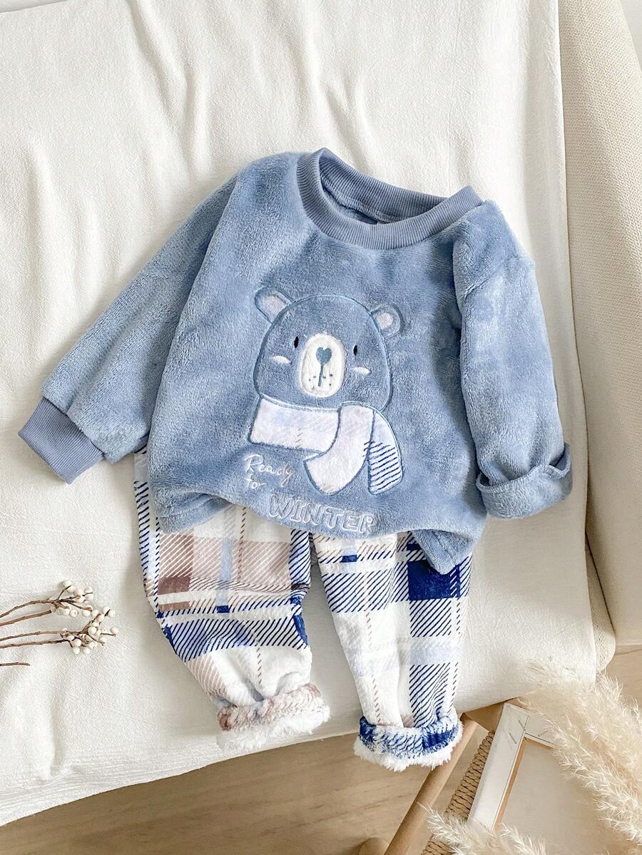 SHEIN 幼儿男童棕色卡通熊图案羊毛长袖上衣和裤子家居服套装,舒适优质面料,休闲时尚,适合家庭聚会,秋冬季 - 霧霾藍 - 查看 1