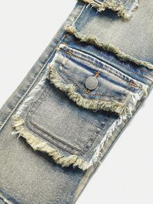 SHEIN 复古都市街头风酷炫水洗多口袋毛边拼接蓝色牛仔弹力喇叭裤，适合秋冬街头穿搭、日常穿着、万圣节、圣诞节、新年、感恩节等场合。 - 深色水洗藍 - 查看 3