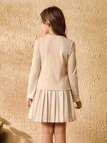 Girls' Elegant Minimalist Fashion Daily V-Neck Long Sleeve Fitted Solid Color Cardigan Paired With High Waist Short Pleated Solid Color Skirt Set, Autumn/Winter - Khaki - View 2