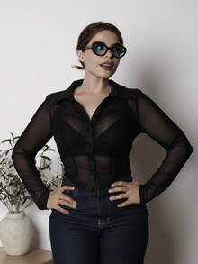 Lupita Cardoza 纯色前扣长袖休闲透明衬衫 Y2K 服装 - 黑色 - 查看 5