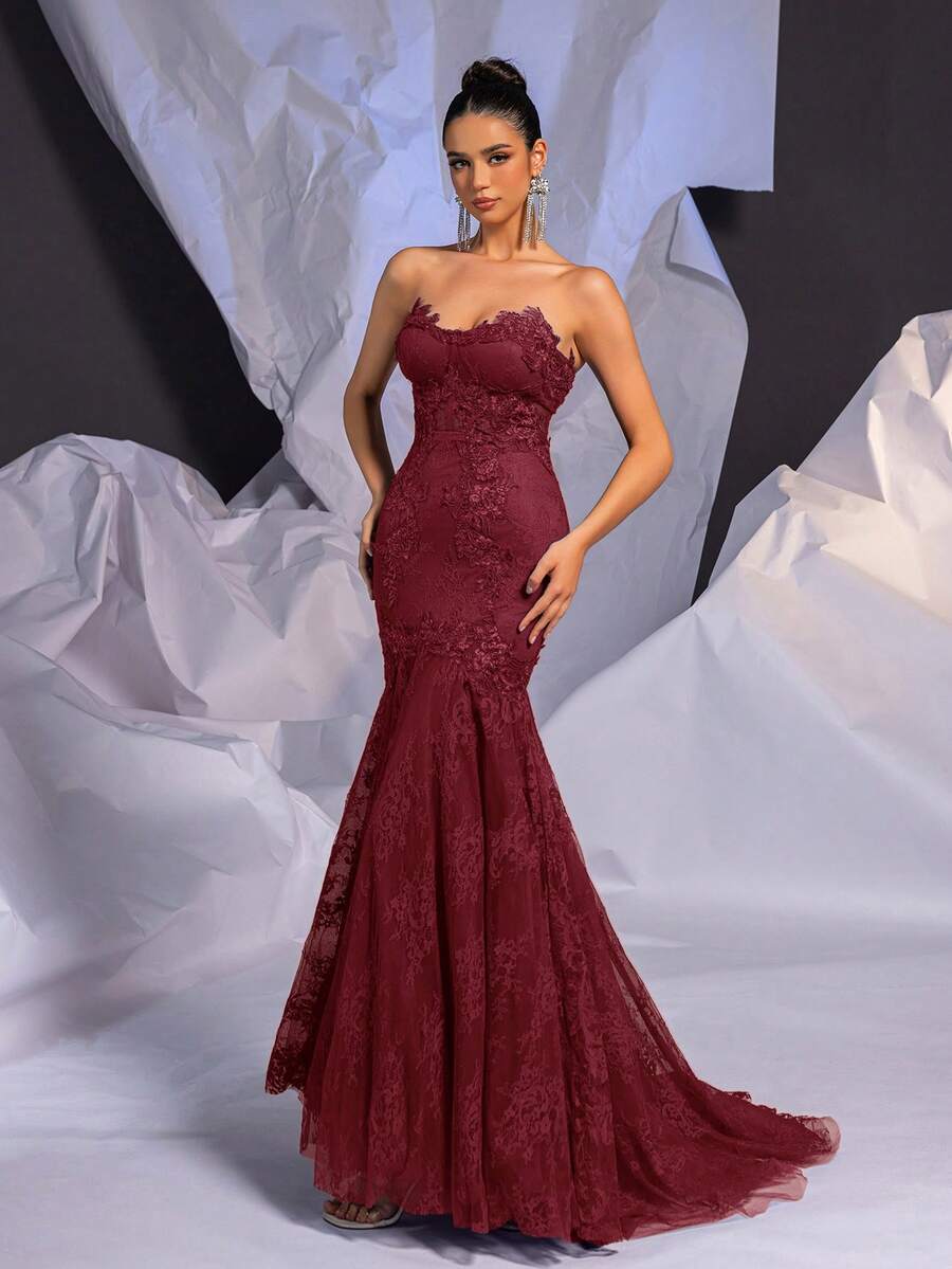 Glamrae Elegant Luxurious Sexy Strapless Contrast Color Lace Sheer French Vintage Lace Sheer Bra Cup Fishbone Lace Mesh Fishtail Train Wedding Dress, For Valentine's Day - Red - View 1