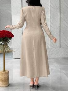 Feyla Vestido elegante de estilo francés con bolsillos que ciñen la cintura, minimalista y elegante que estiliza la figura - Caqui - Ver 6
