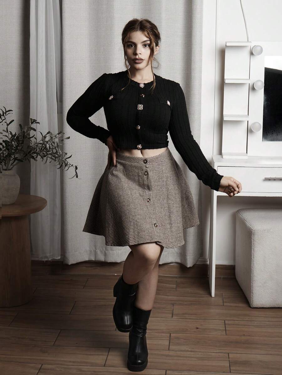 Lupita Cardoza Black Elegant Round Neck Metal Button Bell Sleeve T-Shirt, Autumn T-Shirt, Layer T-Shirt, Long Sleeve T-Shirt, Sexy Black Top, Costume For Women - Black - View 1