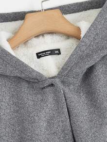 SHEIN EZwear 秋冬季双口袋纽扣连帽外套