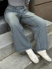 Dazy Plus Vintage Light Blue High Waist Distressed Straight Leg Maxi Jeans, Plus Size Women Denim Pants For Spring & Autumn - Light Wash - View 6