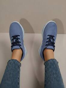 Zapatillas casuales para mujer, plataforma cómoda, punta redonda, cordones clásicos, estilo minimalista, uso diario, zapatos de moda - Azul menta - Ver 3