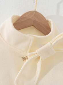 Tween Girl Fashionable Beige Stand Collar Detachable Bow Metal Button Short Faux Fur Cuff Overcoat Fall Winter - Beige - View 4