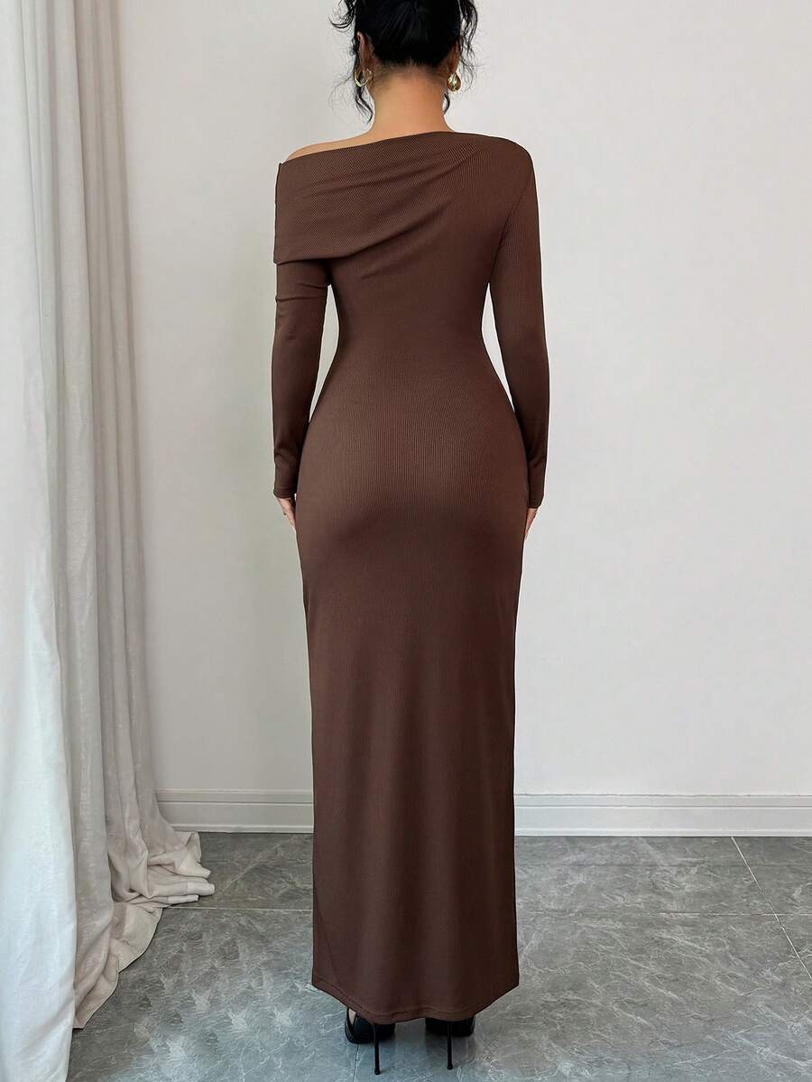 SHEIN Elenzya Rochie elegantă pentru femei, cu guler oblic, mânecă lungă, mulată, cu strângere în talie și nasturi metalici, toamnă/iarnă - imagine 2