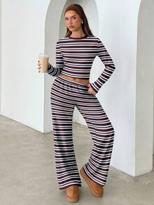 Aloruh Ensemble pyjama décontracté pour femme, comprenant un t-shirt col rond à manches longues rayé et un pantalon droit décontracté rayé. Convient pour le port quotidien, les sports, l'automne/l'hiver - Blanc - Voir 2