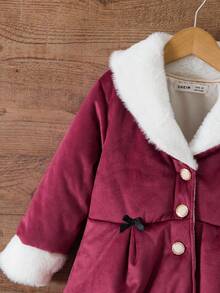 SHEIN Áo khoác dày dáng dài vừa phải, chất liệu vải nhung sang trọng thanh lịch dành cho bé gái + lớp lót lông cổ áo cỡ lớn, nút kim loại trang trí, nơ eo - Màu Đỏ Sâu - Xem 5