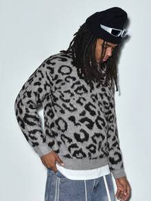 Modcrash BAI YUE Fall/Winter Collection: Leopard Print, Color-Blocked Brushed Texture, Relaxed Vibe, High-Street Sophistication, Vintage Knit Crewneck Men's Sweater - Dark Grey - View 2