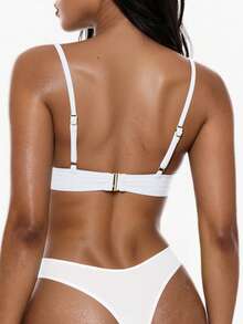 Swim Basics 女士纯色性感白色比基尼上衣，适合夏季海滩